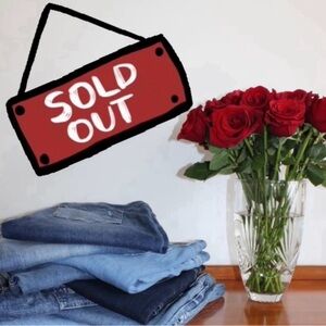 BOSS Men's Lightweight Denim Relaxed Fit Candiani Dark Wash Ankle Cropped Jeans